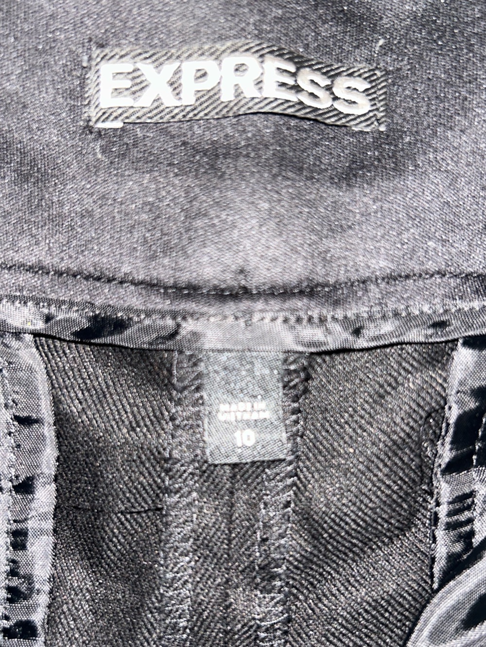 Express Black Linen Blend Shorts - 10 - Picture 5 of 7